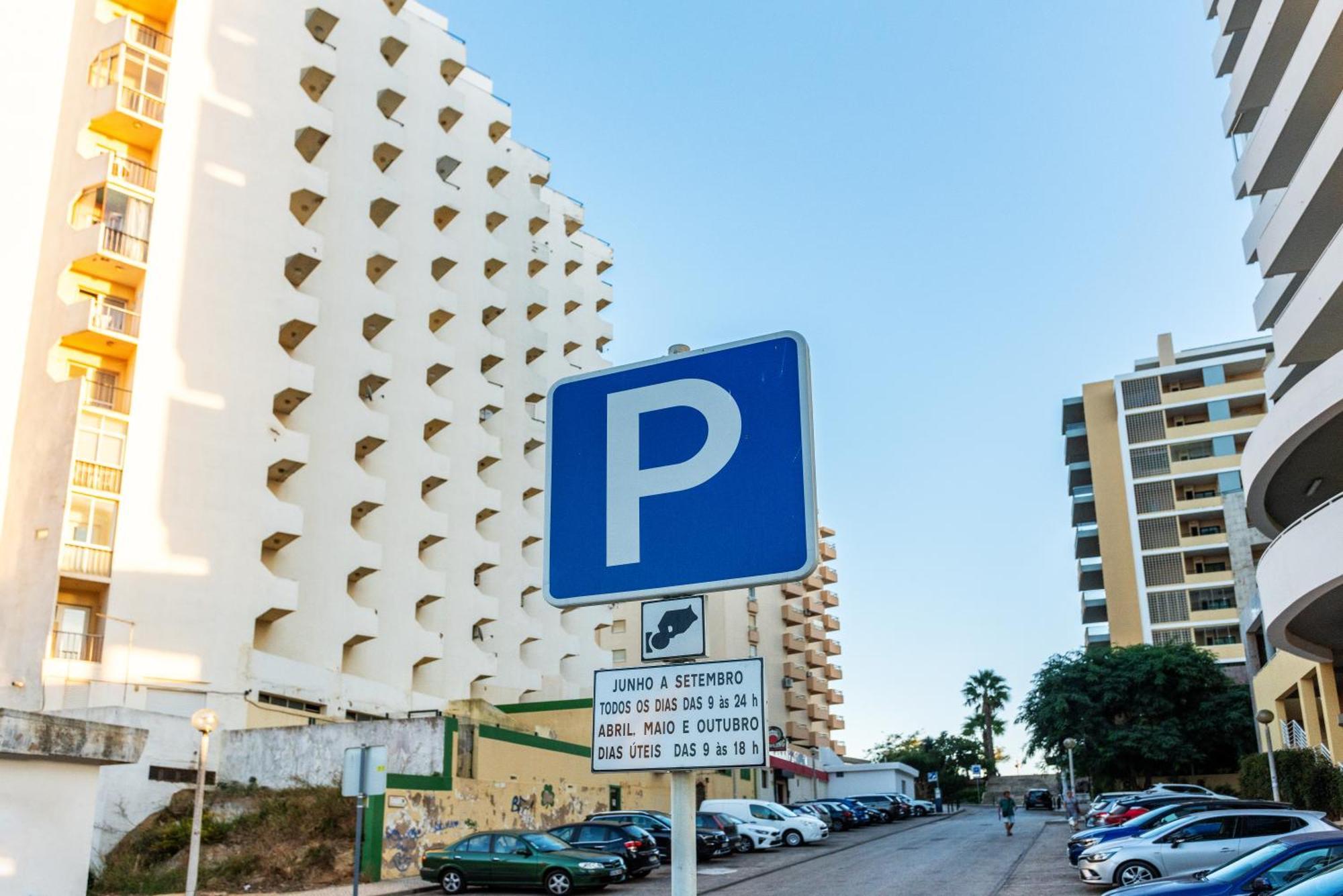 Bnb Homes Praia Da Rocha Beach Bright Apartment 50 M Away From The Ocean Portimão Buitenkant foto