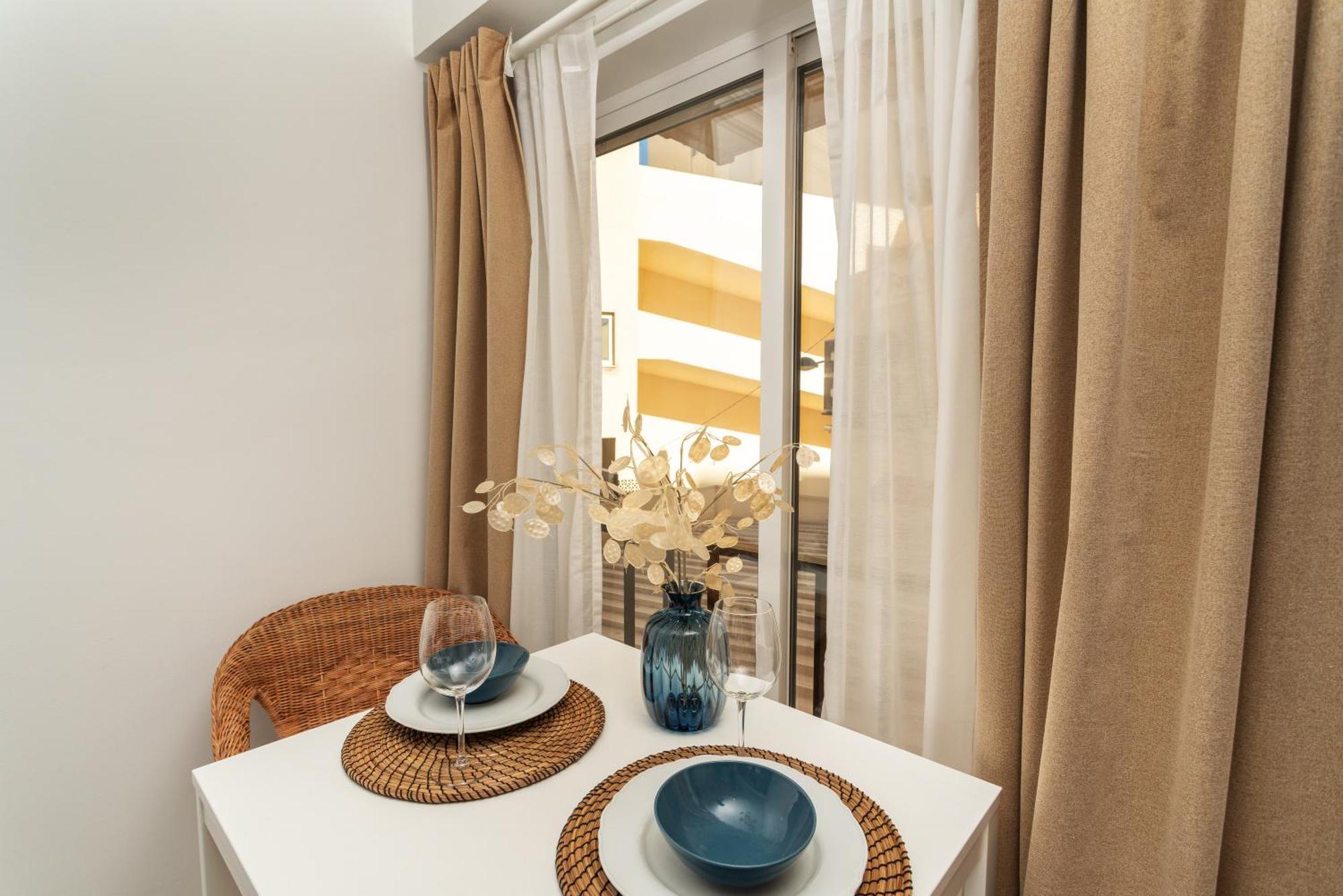 Bnb Homes Praia Da Rocha Beach Bright Apartment 50 M Away From The Ocean Portimão Buitenkant foto